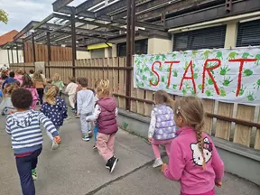 Poznate Šviga zajčka? Tudi to leto nam je ušel, zato smo za njim hitro tekli, kot so nas nosile noge